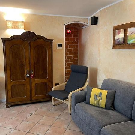 Апартаменти Nel Vecchio Borgo Веррес Екстер'єр фото