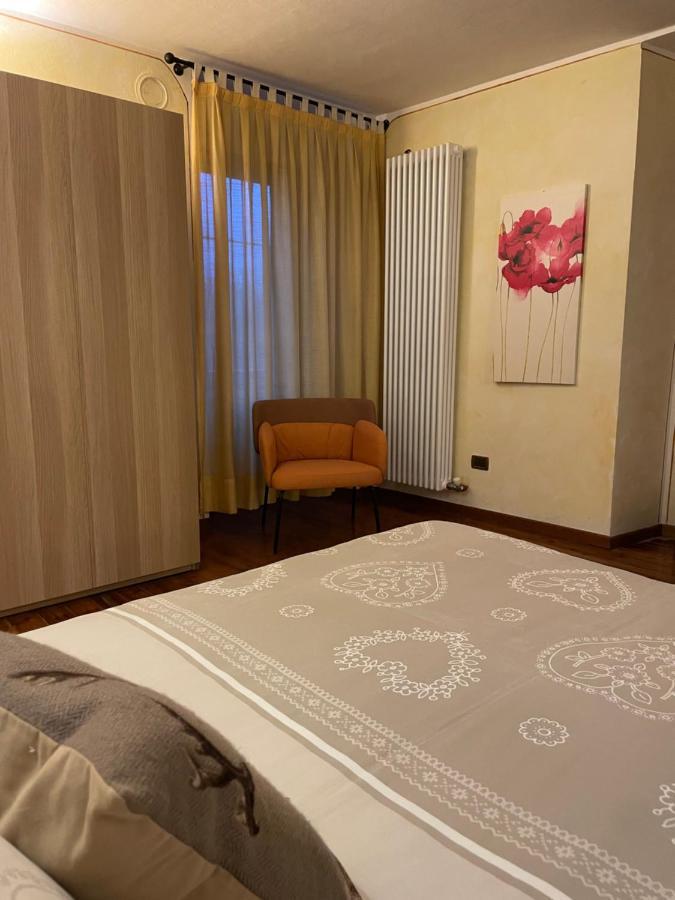 Апартаменти Nel Vecchio Borgo Веррес Екстер'єр фото